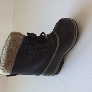 Boys Sorel Waterproof Insulated Snow Boots Size 9